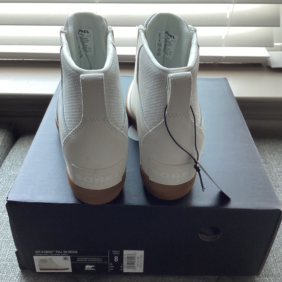 SOREL Out N About Wedge Bootie (Women) 8M - Picture 6 of 12